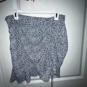 Floral cinched skirt